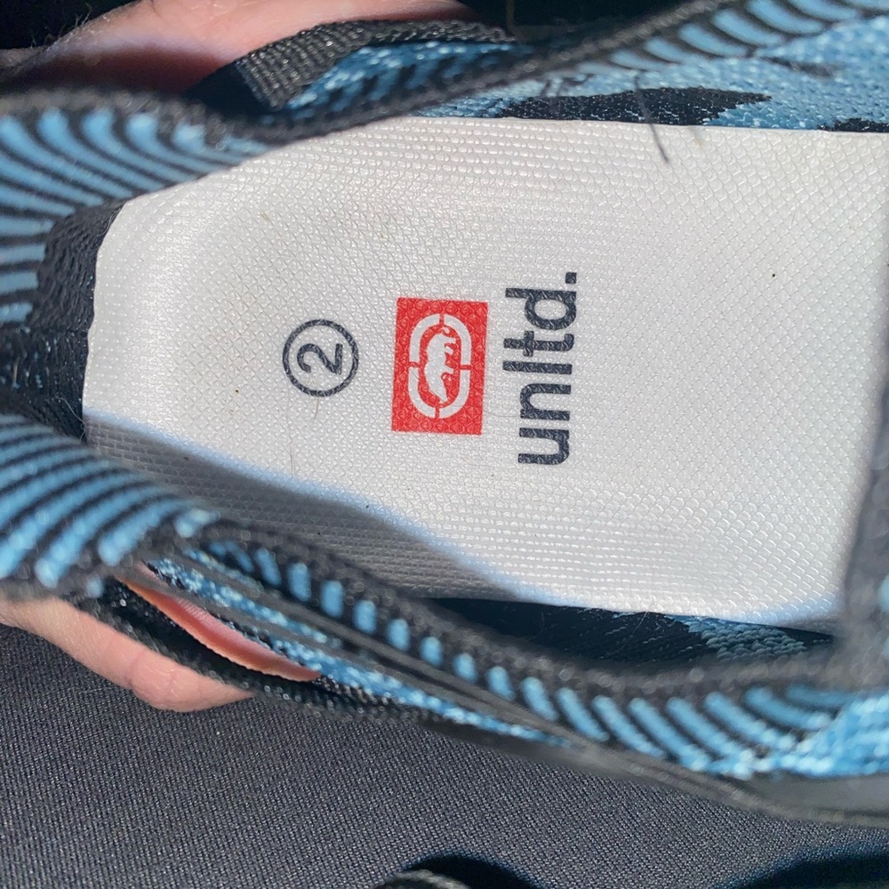 Ecko Unlimited (Unltd) Kids/Youth Shoes - Size 2 - Picture 10 of 14